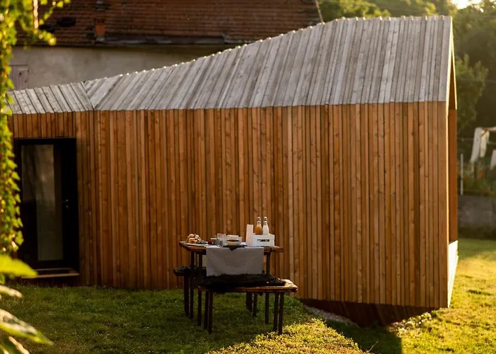 Lou Estela - L'essiccatoio Horská chata